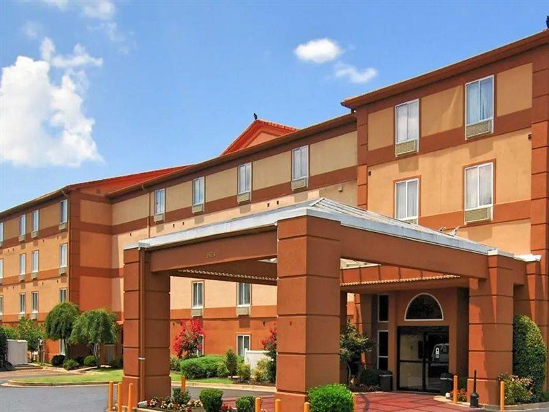 La Quinta Inn & Suites By Wyndham Memphis I-240 Exterior photo